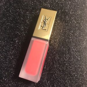 YSL Tatouage 10 Carmine Statement -medium blue red